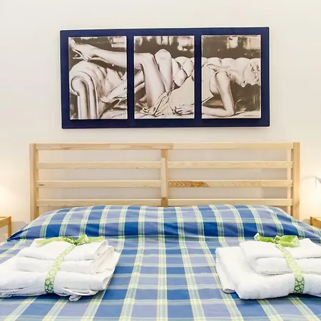 Calaba Stadio * Neapel